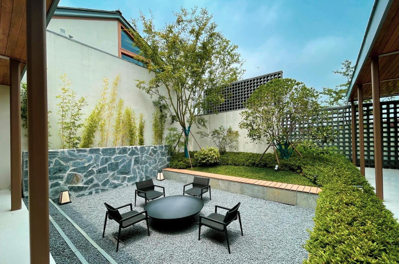 Voco Nanjing Garden Expo, An Ihg Hotel Bagian luar foto